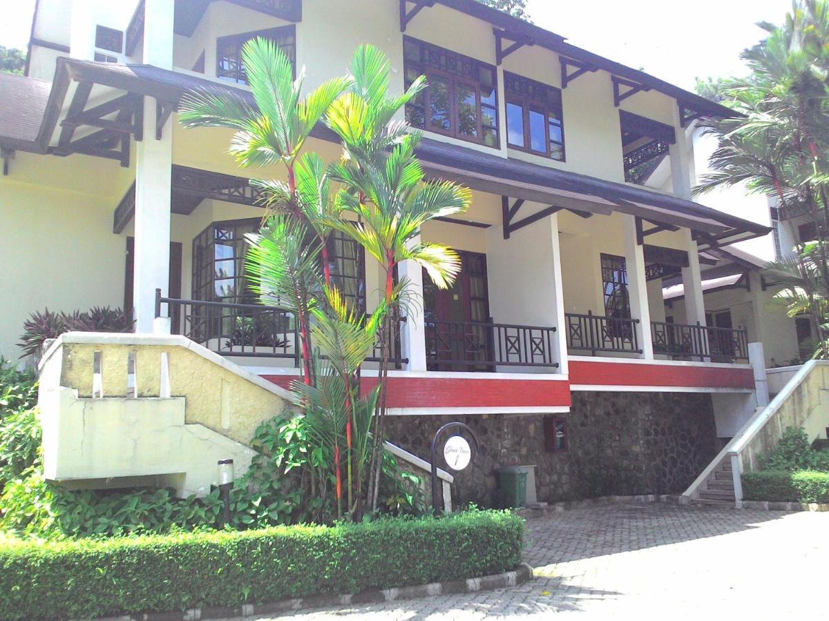 Gunung Geulis Cottages Managed By Royal Tulip Μπογκόρ Εξωτερικό φωτογραφία